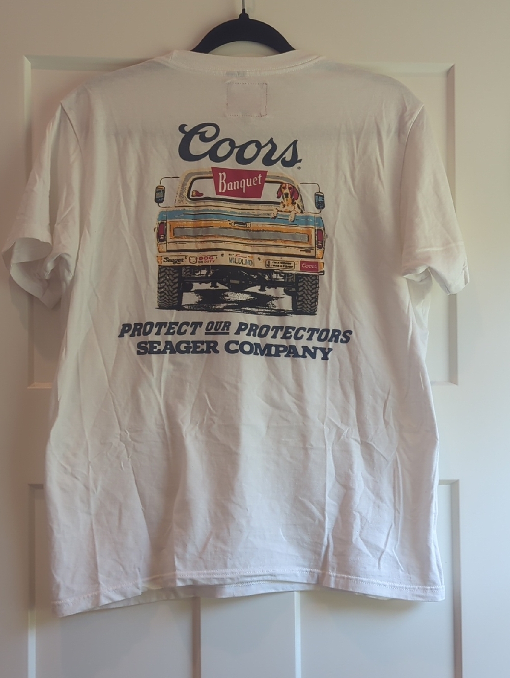 Coors Banquet Seager Graphic Tee - White